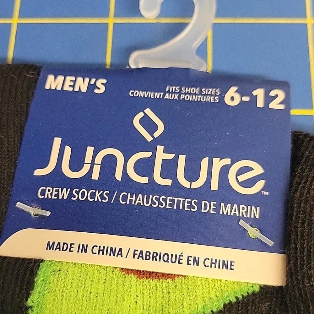 Men's Black Avocado Socks  Size 6-12